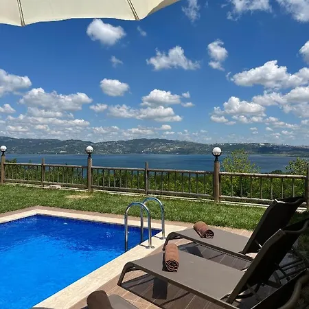 Hotell Woodlodge Country Sapanca