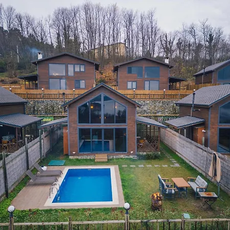 Woodlodge Country 호텔