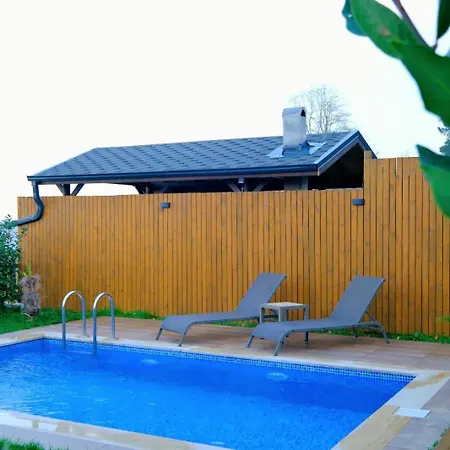 Woodlodge Country Hotel