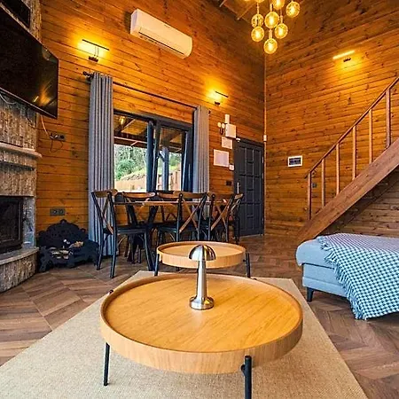 Woodlodge Country Hotel 3*